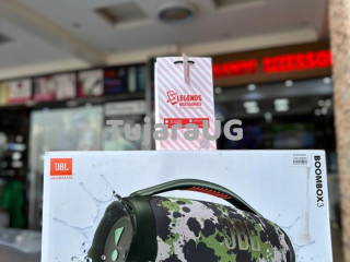 jbl-boombox-3-portable-bluetooth-speaker-squad